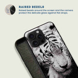 Tiger Gaze Mobile Back Cover Bezel Image